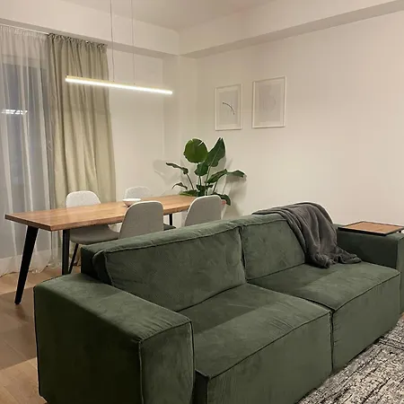 Leafy Haven Hideout!