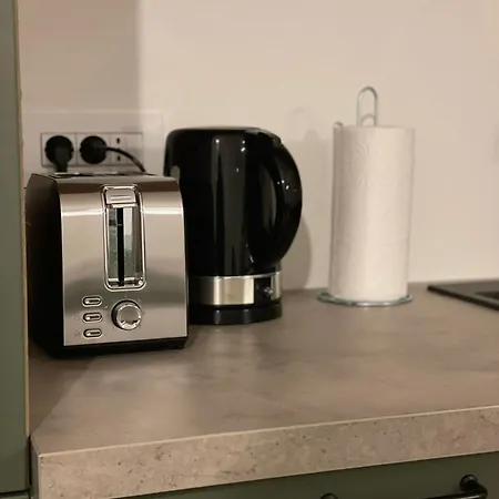 Leafy Haven Hideout!