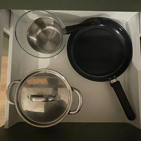 아파트 Leafy Haven Hideout! *