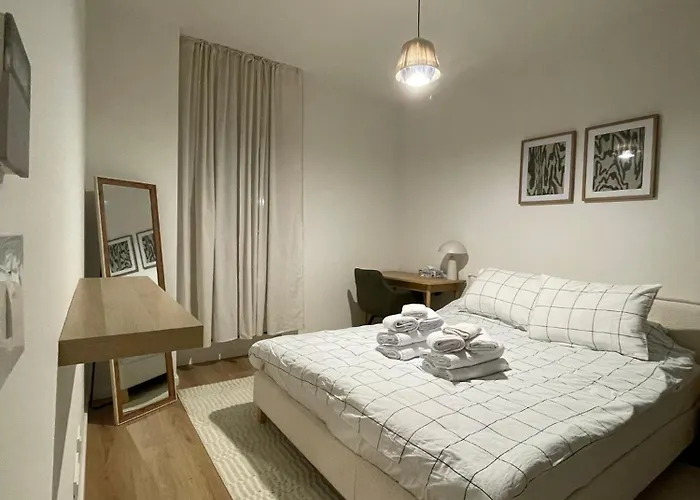 アパート Leafy Haven Hideout! *