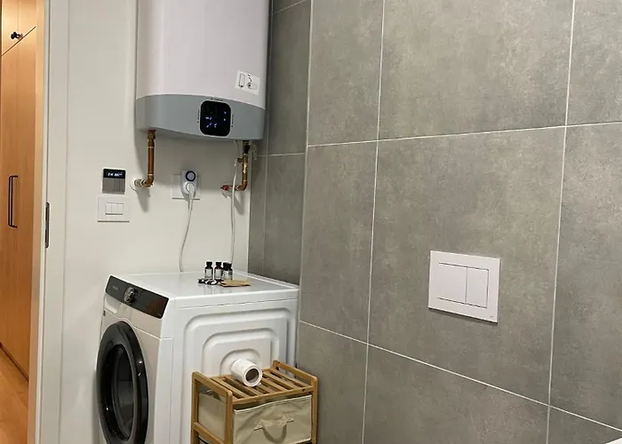 Leafy Haven Hideout! Lägenhet Timişoara